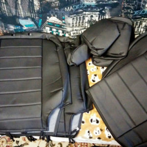 Чехлы автопилот распакованы на Рено Дастер