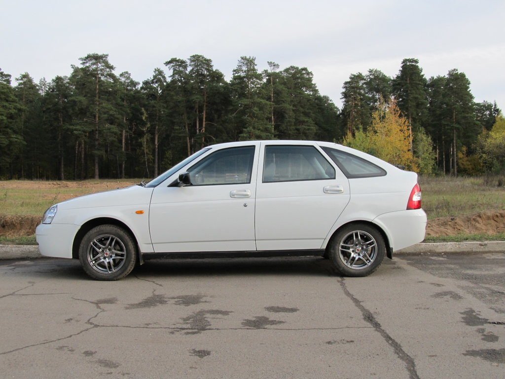 Автомобиль «Лада Приора»