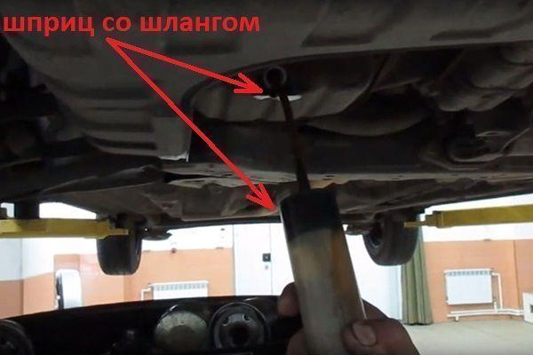 Как поменять масло в двигателе на Шевроле Лачетти