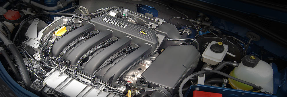 dvigatel-renault-k4m-pod-kapotom